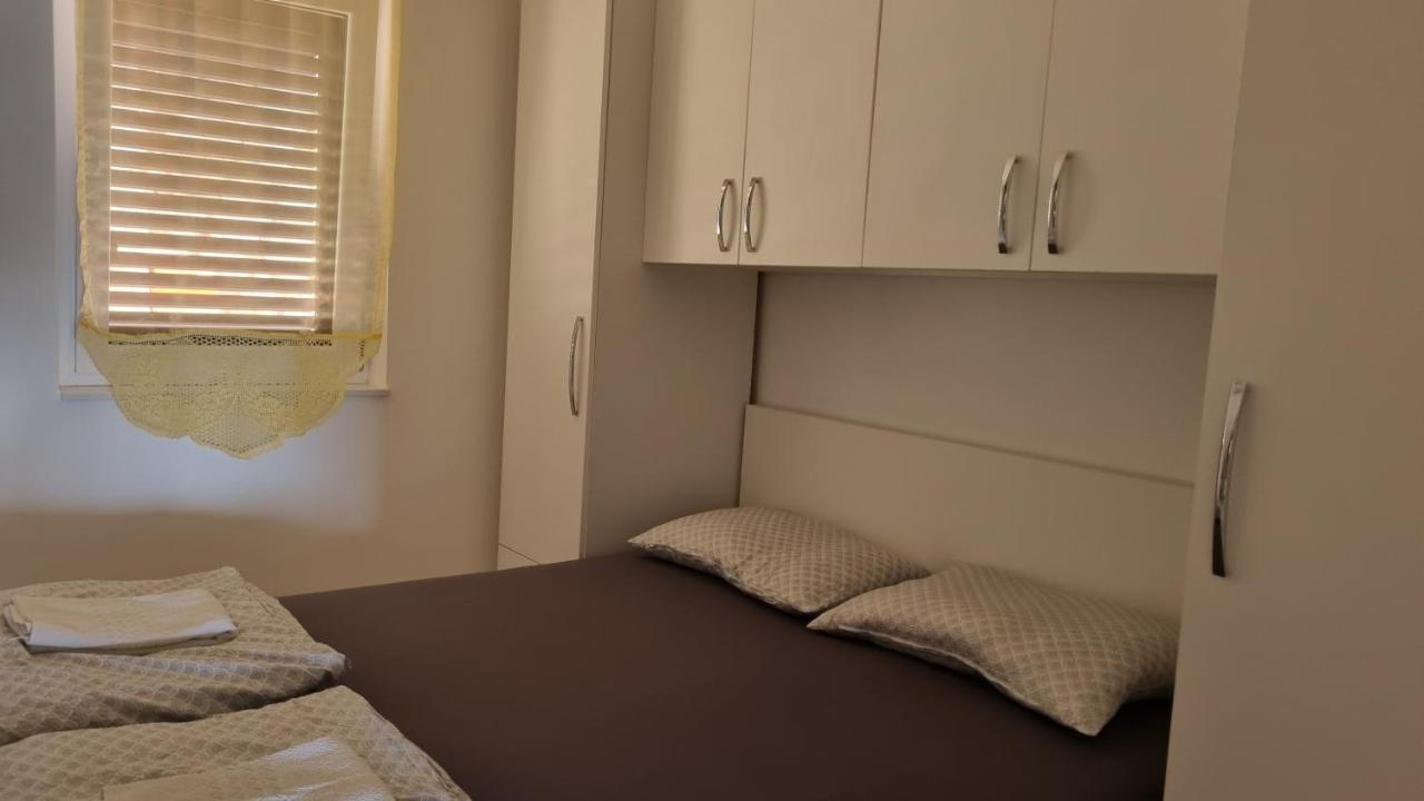 Apartment Bellevue Klenovica Ngoại thất bức ảnh